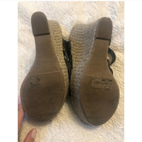 Charlotte Russe wedges - Picture 5 of 5